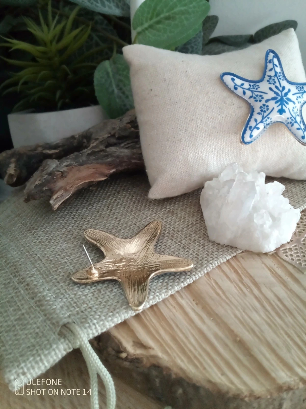 Boucles d'oreilles bohèmes étoiles de mer bleu et blanc – photo 3